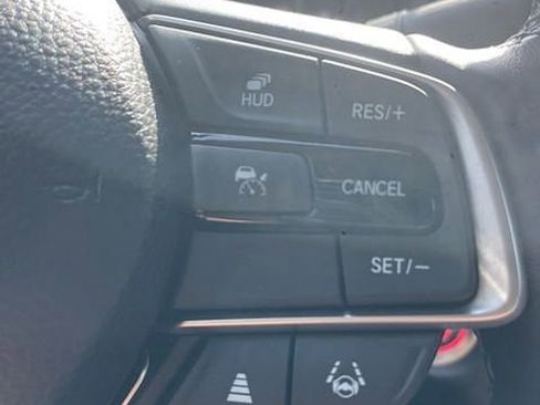 Used 2022 Honda Accord Touring image 10