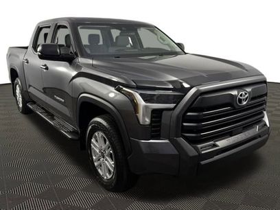 Used 2023 Toyota Tundra SR5 w/ SR5 Convenience Package