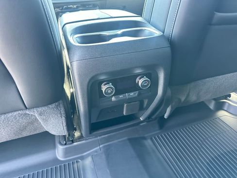 New 2026 Buick Enclave Sport Touring w/ Power Package image 17