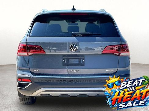 Used 2024 Volkswagen Taos SEL AWD/4WD image 4