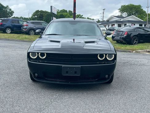 Used 2020 Dodge Challenger SXT w/ Blacktop Package RWD image 1