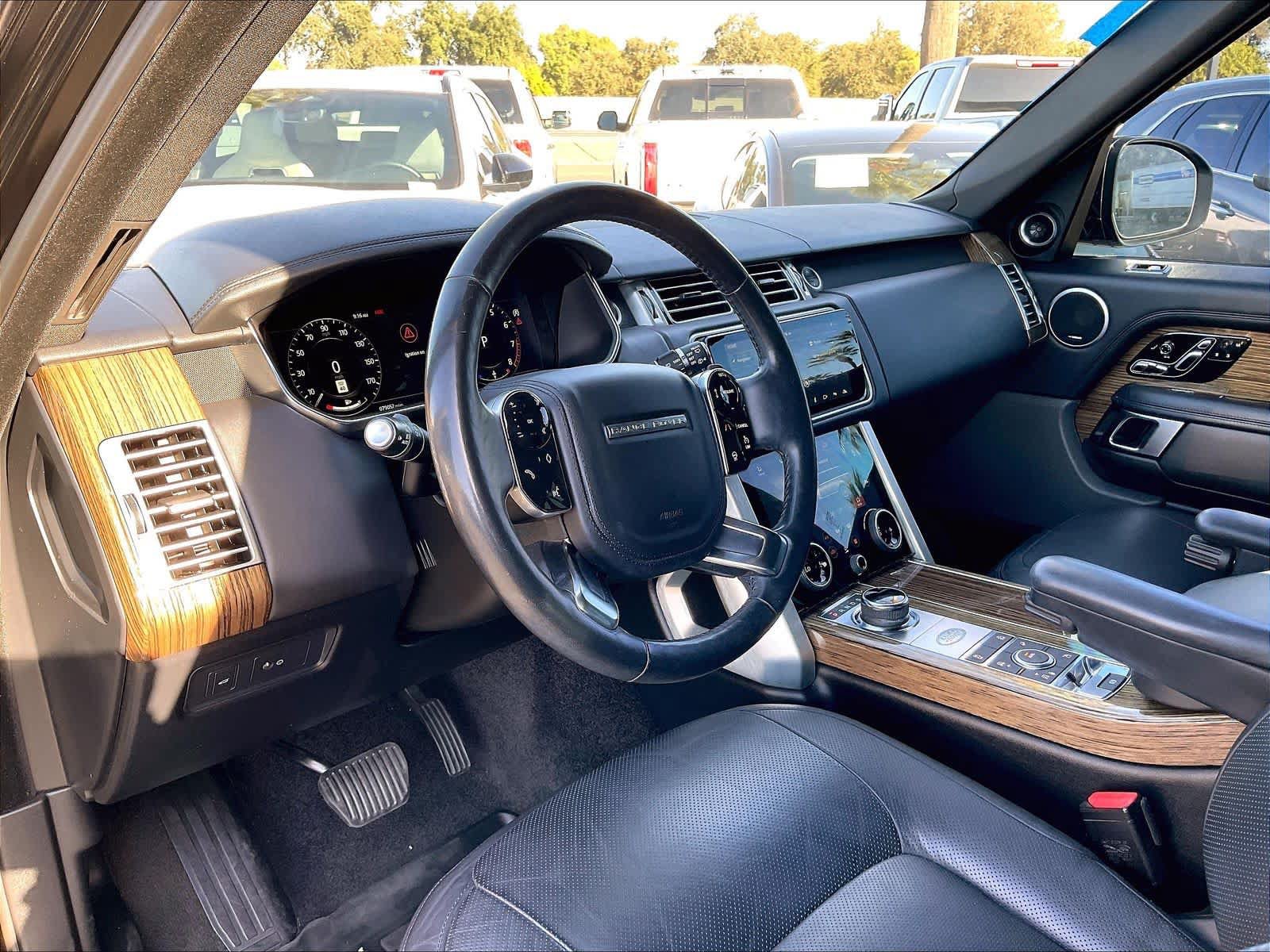 Used 2019 Land Rover Range Rover Supercharged AWD/4WD image 14