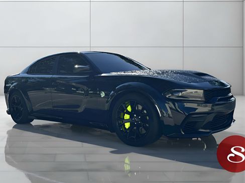 Used 2023 Dodge Charger SRT Hellcat w/ Harman/Kardon Audio Group image 3