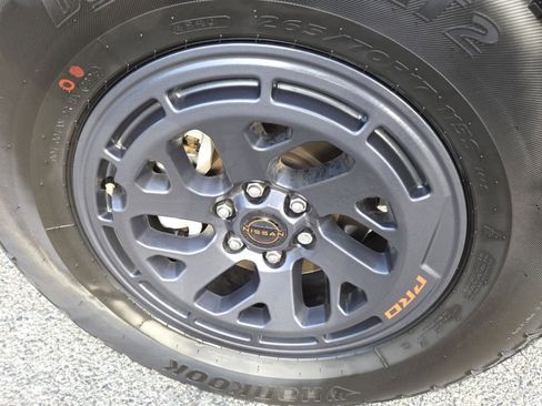 Used 2026 Nissan Frontier PRO-4X w/ Pro Premium Package image 15