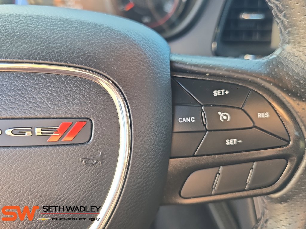 Used 2023 Dodge Challenger SXT w/ Blacktop Package AWD/4WD image 18
