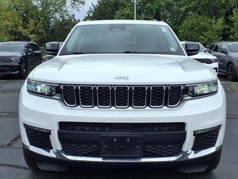 Certified 2022 Jeep Grand Cherokee L Limited image 8