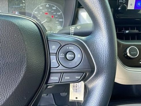 Used 2024 Toyota Corolla LE FWD image 23