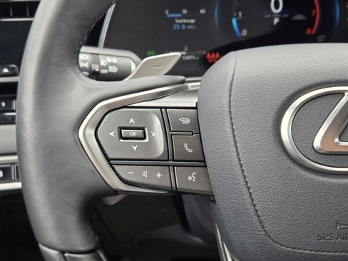 Used 2025 Lexus RX 350 Premium w/ Accessory Package (Z1) FWD image 24