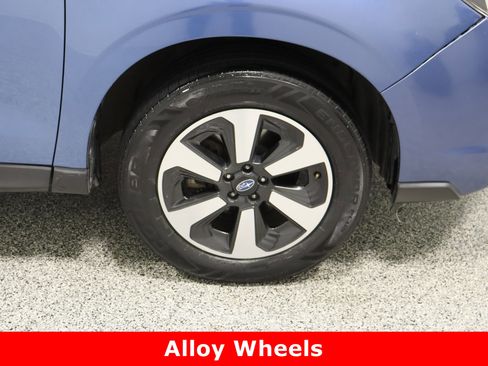 Used 2018 Subaru Forester 2.5i Premium image 5