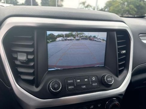 Used 2019 GMC Acadia SLT AWD/4WD image 14