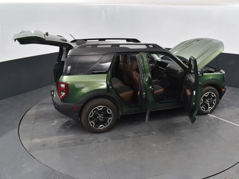 Used 2025 Ford Bronco Sport Outer Banks w/ Outer Banks Tech Package+ AWD/4WD image 61