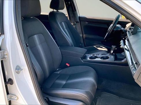 Used 2025 Honda Civic Sport image 27