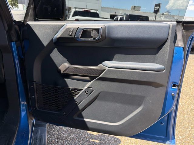 Used 2024 Ford Bronco Outer Banks AWD/4WD image 17