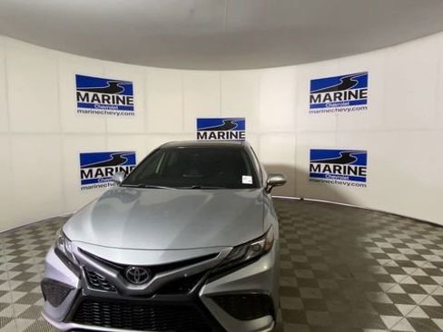 Used 2021 Toyota Camry XSE w/ Navigation Package image 4