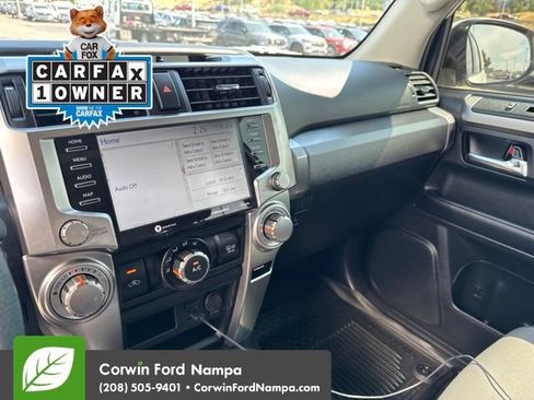 Used 2021 Toyota 4Runner SR5 Premium w/ Moonroof Package AWD/4WD image 9