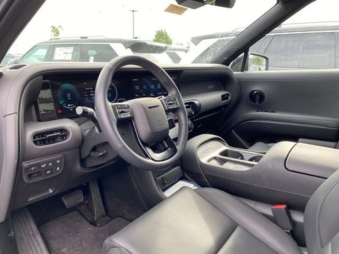 Certified 2026 Hyundai Palisade XRT Pro AWD/4WD image 9