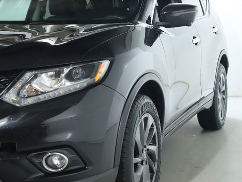 Used 2016 Nissan Rogue SL w/ SL Premium Package image 5