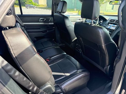 Used 2018 Ford Explorer Sport w/ Equipment Group 401A AWD/4WD image 13