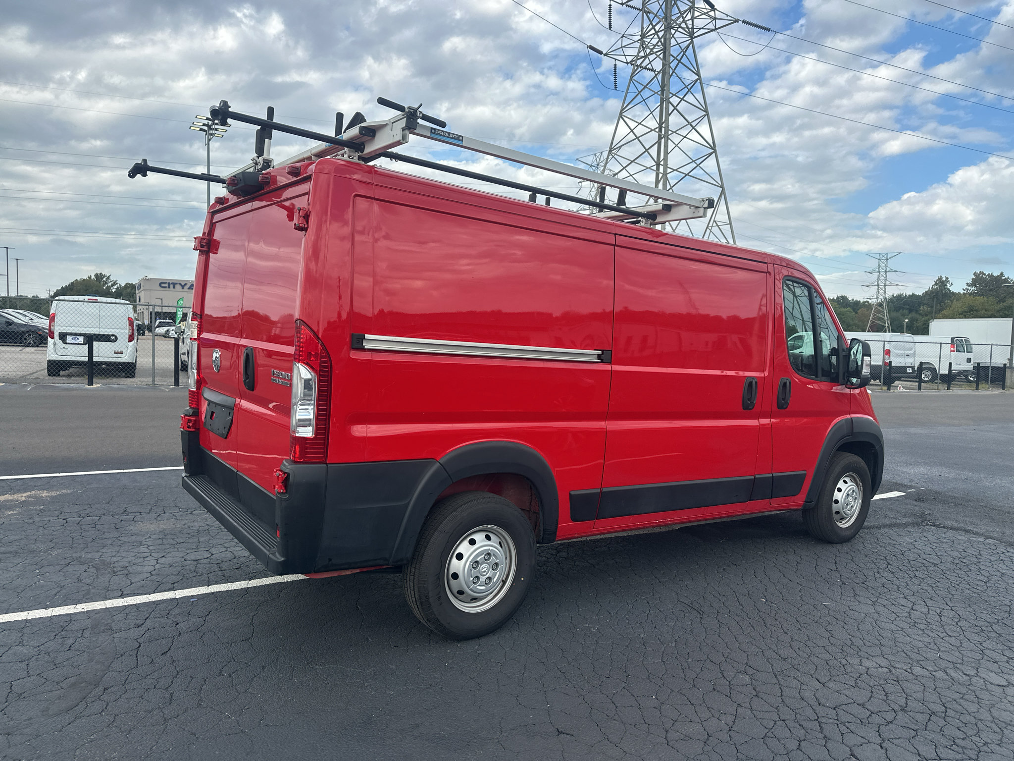 Used 2023 RAM ProMaster 1500 FWD image 5