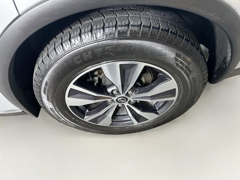 Used 2023 Nissan Murano S AWD/4WD image 11