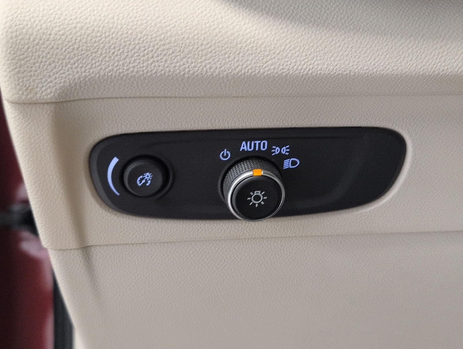 Used 2023 Buick Envision Preferred AWD/4WD image 10