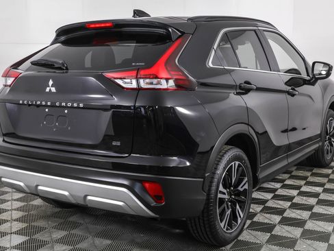 Used 2024 Mitsubishi Eclipse Cross SE image 13