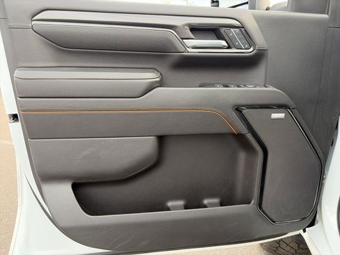 Used 2024 GMC Sierra 3500 AT4 w/ AT4 Premium Plus Package image 20