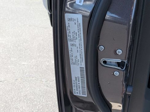 Certified 2026 RAM 2500 Big Horn AWD/4WD image 35