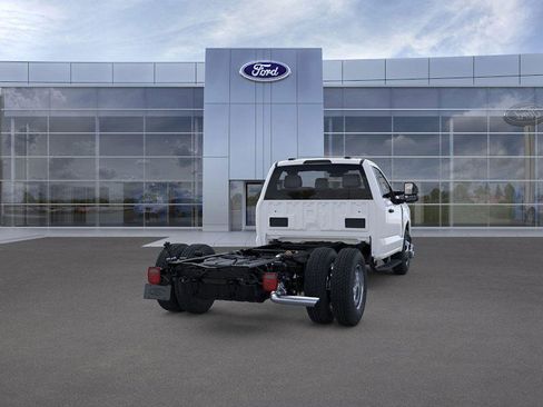 New 2026 Ford F350 XLT image 8