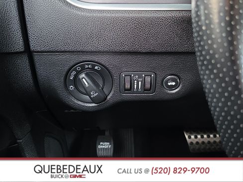 Used 2022 Dodge Charger R/T w/ Blacktop Package RWD image 21