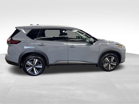 Certified 2024 Nissan Rogue SL w/ SL Premium Package image 7