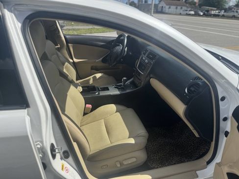 Used 2008 Lexus IS 250 image 7
