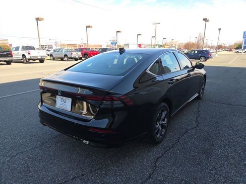 New 2026 Honda Accord EX-L image 5