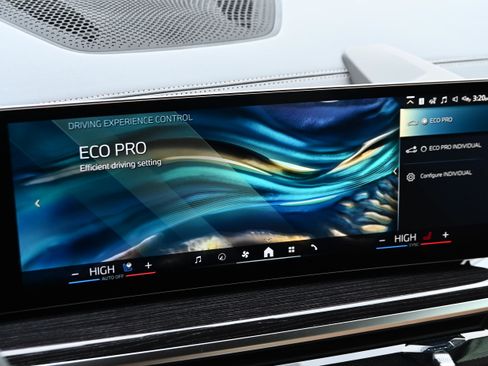 New 2026 BMW X5 xDrive40i w/ Executive Package image 30