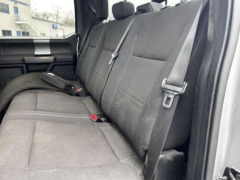 Used 2016 Ford F150 XLT w/ Equipment Group 302A Luxury image 16