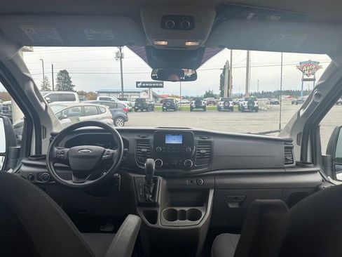 Used 2021 Ford Transit 350 XLT image 9