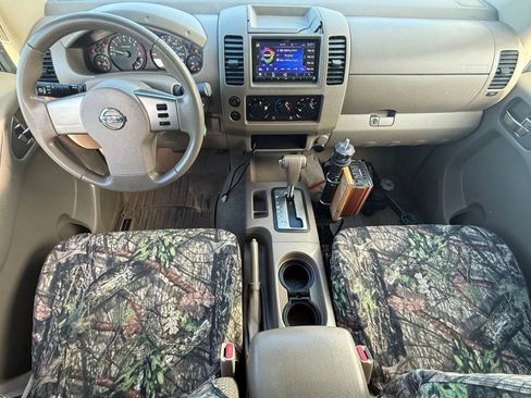 Used 2008 Nissan Frontier SE w/ SE Value Truck Pkg image 16