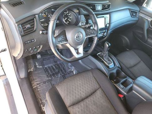 Certified 2020 Nissan Rogue SV image 11