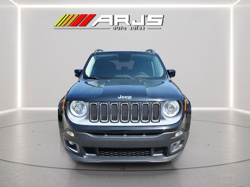 Used 2015 Jeep Renegade Latitude FWD image 5