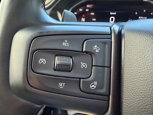 Certified 2025 GMC Sierra 1500 AT4 w/ AT4 Premium Package AWD/4WD image 24