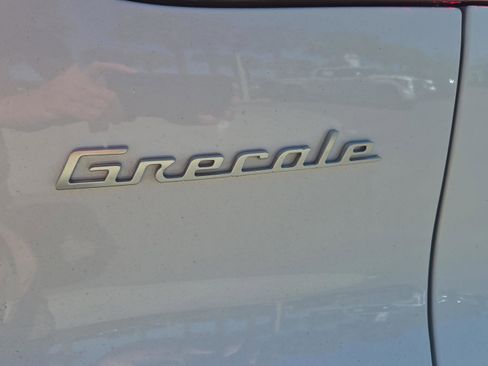 Used 2023 Maserati Grecale Modena image 13