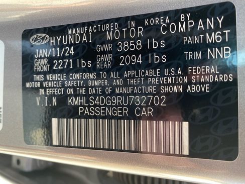 Used 2024 Hyundai Elantra SEL w/ Convenience Package FWD image 39