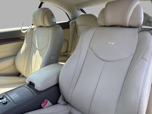 Used 2009 INFINITI G37 Convertible w/ Premium Pkg RWD image 24