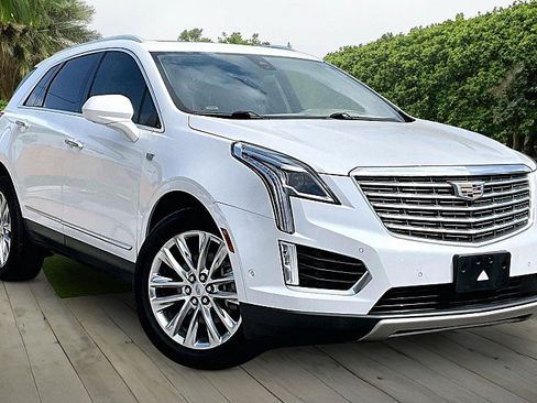 Used 2019 Cadillac XT5 Platinum AWD/4WD image 9