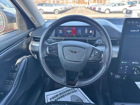 Used 2023 Ford Mustang Mach-E Select image 16