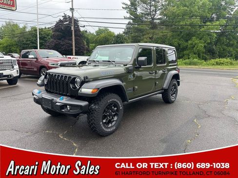 Used 2023 Jeep Wrangler Unlimited w/ Sun & Screen Package AWD/4WD image 1