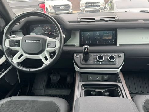 Used 2022 Land Rover Defender 110 X-Dynamic SE AWD/4WD image 23