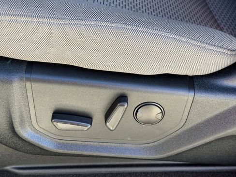 Used 2020 Ford F150 XLT w/ Equipment Group 302A Luxury image 20