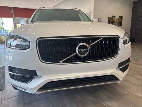 Used 2019 Volvo XC90 T6 Momentum w/ Advanced Package AWD/4WD image 2