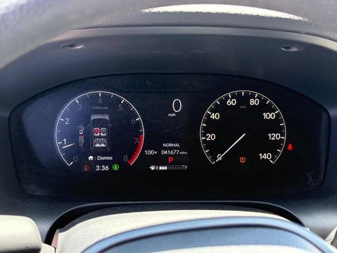 Used 2024 Honda HR-V LX image 11